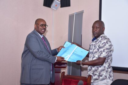 Government signs contracts to rehabilitate 139km of community roads