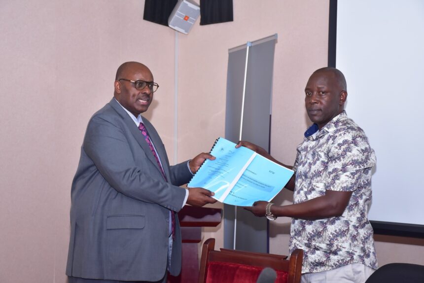 Government signs contracts to rehabilitate 139km of community roads