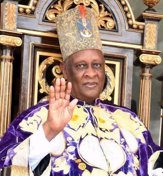 King of Bunyoro is Solomon Iguru I